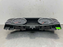 Load image into Gallery viewer, Speedometer Cluster Volkswagen Touareg 2013 - NW528589
