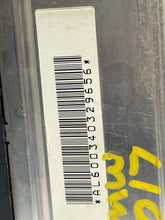 Load image into Gallery viewer, CD Player BMW 545i 530i 525i 2004 04 2005 05 - NW136511
