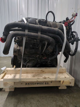 Load image into Gallery viewer, Engine Motor Volkswagen Touareg 2013 - NW528208
