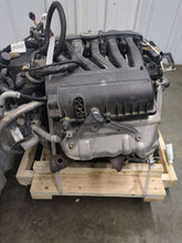 Load image into Gallery viewer, Engine Motor Volkswagen Touareg 2013 - NW528208
