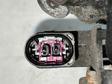 Load image into Gallery viewer, AC COMPRESSOR Audi Q7 Touareg 2005 05 2006 06 2007 07 08 09 10 11 3.6L - NW528131
