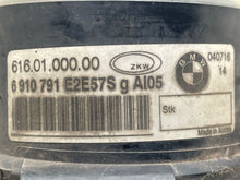 Load image into Gallery viewer, Fog Light BMW 545i 645i 530i 525i 2004 04 2005 05 06 07 08 09 10 11 Left - NW82243
