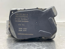 Load image into Gallery viewer, Throttle Body Volkswagen Touareg 2013 - NW528625
