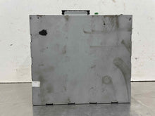 Load image into Gallery viewer, RADIO RECEIVER A4 A6 S4 S6 Touareg 10 11 12 13 14 15 16 17 - NW528503
