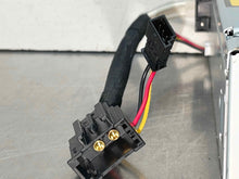 Load image into Gallery viewer, REMOTE CD CHANGER E350 E550 B200 CLS500 CLS55 CLS550 CLS63 E280 03-13 - NW493639
