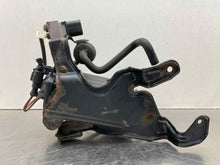 Load image into Gallery viewer, AIR RIDE COMPRESSOR E350 E550 CLS500 CLS55 CLS550 CLS63 E280 00-11 - NW493453

