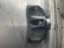 Load image into Gallery viewer, WHEEL RIM CLS500 CLS55 CLS550 CLS63 06-07 18x9-1/2 - NW493713
