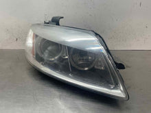 Load image into Gallery viewer, HEADLIGHT LAMP ASSEMBLY Audi Q7 2007 07 2008 08 2009 09 Right - NW356265
