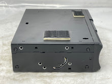 Load image into Gallery viewer, CD CHANGER Infiniti G35 2007 07 2008 08 - NW136978
