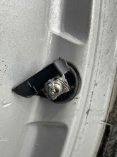 Load image into Gallery viewer, WHEEL RIM Explorer Taurus 13-19 18x8 ALUM 18x8, 5 lug, 4-1/2" - NW529368
