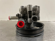 Load image into Gallery viewer, Power Steering Pump Jeep Patriot 2011 - NW162777
