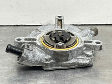 Load image into Gallery viewer, Vacuum Pump  AUDI S7 2013 - NW494375
