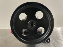 Load image into Gallery viewer, Power Steering Pump Dodge Durango 2006 - NW162655
