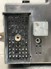 Load image into Gallery viewer, BODY CONTROL MODULE BCM COMPUTER Cobalt HHR G5 Solstice Sky 08-10 - NW528824
