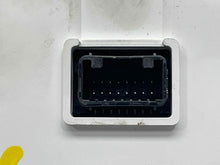 Load image into Gallery viewer, SPEEDOMETER CLUSTER Toyota Camry 2010 10 2011 11 Auto - NW495553
