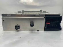Load image into Gallery viewer, CD Player Mini Cooper Clubman 2007 07 2008 08 2009 09 2010 10 - NW136573
