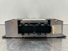 Load image into Gallery viewer, AMPLIFIER Volkswagen Touareg 2004 04 2005 05 2006 06 - NW495506
