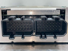 Load image into Gallery viewer, AMPLIFIER Volkswagen Touareg 2004 04 2005 05 2006 06 - NW495506

