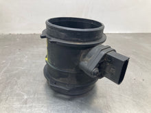 Load image into Gallery viewer, Mass Air Flow Sensor Meter MAF Cayenne 04 05 06 07 08 09 10 - NW356378
