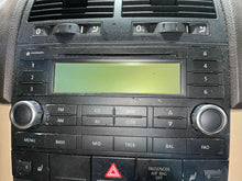 Load image into Gallery viewer, RADIO RECEIVER Volkswagen Touareg 2004 04 2005 05 2006 06 07 08 09 10 - NW495507
