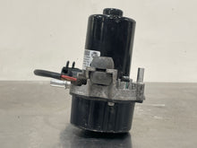 Load image into Gallery viewer, Vacuum Pump Jeep Cherokee 2019 - NW496154
