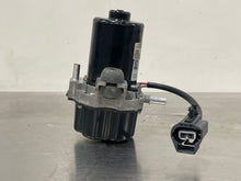Load image into Gallery viewer, Vacuum Pump Jeep Cherokee 2019 - NW496154
