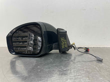 Load image into Gallery viewer, Side View Door Mirror Land Rover LR4 2016 - NW495844
