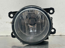 Load image into Gallery viewer, FOG LAMP LIGHT LR2 LR4 11 12 13 14 15 16 Bumper Mounted - NW495914
