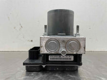 Load image into Gallery viewer, ABS Pump Land Rover LR4 2016 - NW495752
