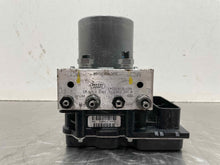 Load image into Gallery viewer, ABS Pump Land Rover LR4 2016 - NW495752
