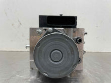 Load image into Gallery viewer, ABS Pump Land Rover LR4 2016 - NW495752
