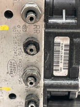 Load image into Gallery viewer, ABS Pump Land Rover LR4 2016 - NW495752
