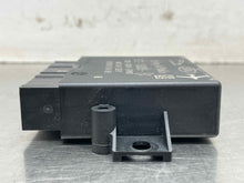 Load image into Gallery viewer, Computer Land Rover LR4 2016 - NW495810

