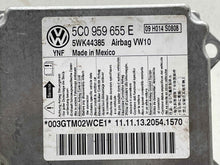 Load image into Gallery viewer, AIR BAG CONTROL MODULE COMPUTER Volkswagen Beetle 2012 12 - NW528841
