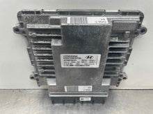 Load image into Gallery viewer, ECU ECM COMPUTER Hyundai Sonata 2015 15 - NW529613
