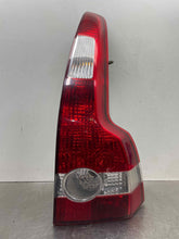 Load image into Gallery viewer, TAIL LIGHT LAMP ASSEMBLY Volvo V50 2005 05 2006 06 2007 07 Right - NW496562
