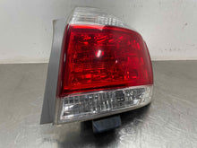 Load image into Gallery viewer, TAIL LIGHT LAMP ASSEMBLY Highlander 2011 11 2012 12 2013 13 Right - NW530050
