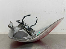 Load image into Gallery viewer, TAIL LIGHT LAMP ASSEMBLY Highlander 2011 11 2012 12 2013 13 Right - NW530050
