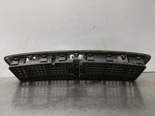 Load image into Gallery viewer, GRILL Volvo V70 S70 98 99 00 01 02 03 04 - NW357570
