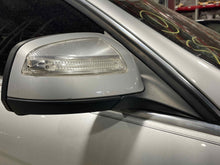Load image into Gallery viewer, SIDE VIEW MIRROR C230 C300 C350 C63 2008 08 Right - NW499017
