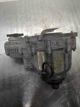 Load image into Gallery viewer, TRANSFER CASE BMW 530xi 528xi 328xi 332xi 2006 06 2007 07 2008 08 09 2010 10 - NW500132
