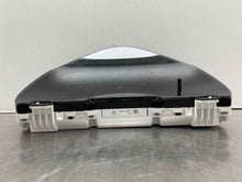 Load image into Gallery viewer, Speedometer Cluster  HIGHLANDER 2013 - NW530557
