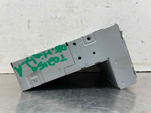 Load image into Gallery viewer, Info-Gps Screen  HIGHLANDER 2008 - NW501538
