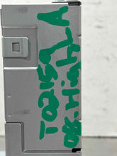 Load image into Gallery viewer, Info-Gps Screen  HIGHLANDER 2008 - NW501538
