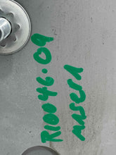 Load image into Gallery viewer, Radio   2009 - NW358290
