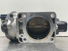 Load image into Gallery viewer, THROTTLE BODY Mountaineer Mustang Explorer 04 05 - 10 - NW531024
