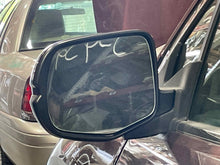 Load image into Gallery viewer, SIDE VIEW DOOR MIRROR Honda Pilot 2016 16 Left - NW530749
