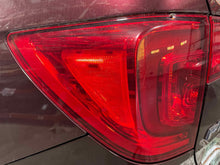 Load image into Gallery viewer, TAIL LIGHT LAMP ASSEMBLY Pilot 2016 16 2017 17 2018 18 Left - NW531035
