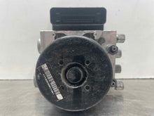 Load image into Gallery viewer, ABS ANTI-LOCK BRAKE PUMP Commander Grand Cherokee 2007 07 - NW503408

