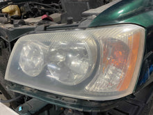 Load image into Gallery viewer, HEADLIGHT LAMP ASSEMBLY Highlander 2001 01 2002 02 2003 03 Left - NW503759
